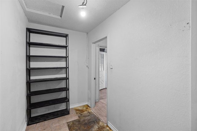1939 E Texas Street, Denison, TX 75021
