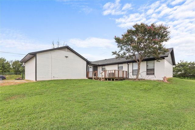 1939 E Texas Street, Denison, TX 75021