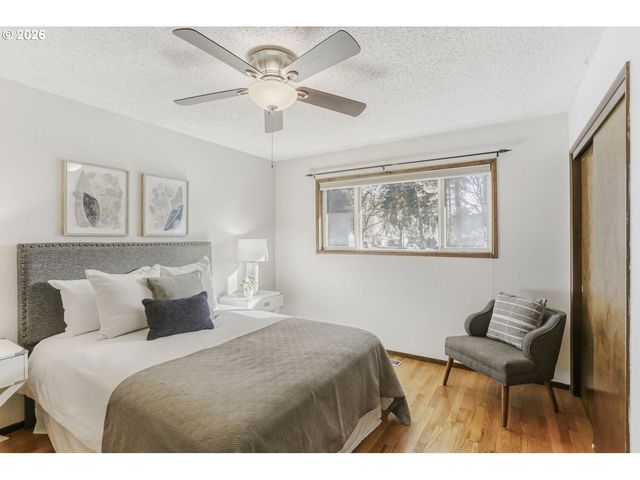 19605 Sw MADELINE St, Beaverton, OR 97078