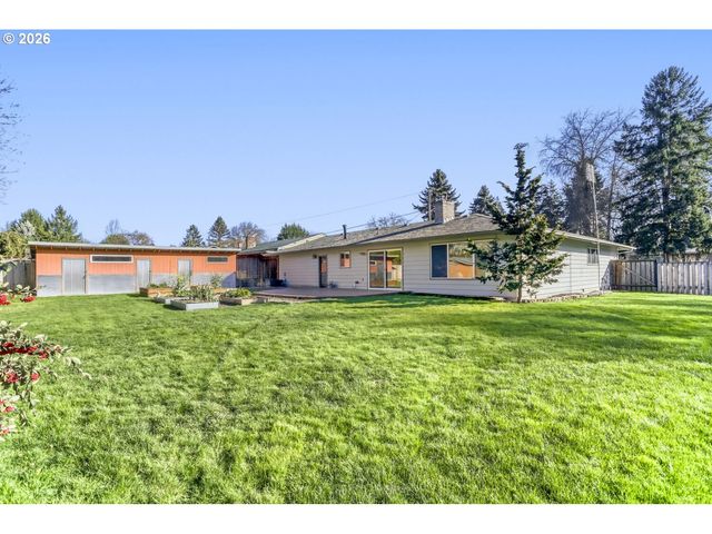 19605 Sw MADELINE St, Beaverton, OR 97078