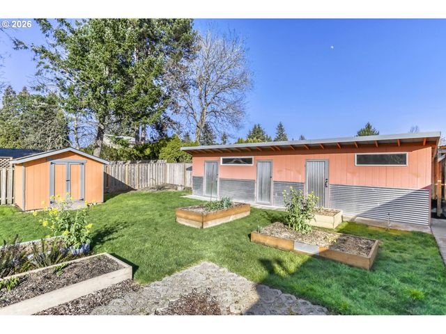 19605 Sw MADELINE St, Beaverton, OR 97078