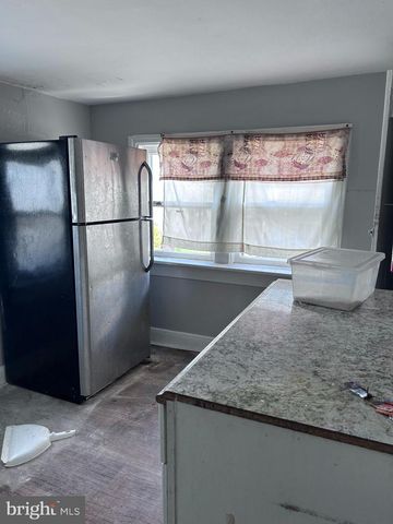 723 N BROAD ST, Woodbury, NJ 08096