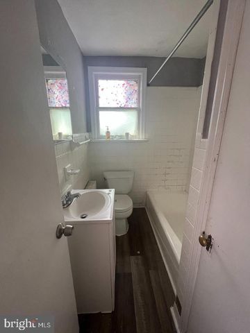 723 N BROAD ST, Woodbury, NJ 08096