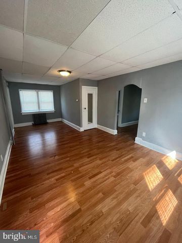 723 N BROAD ST, Woodbury, NJ 08096