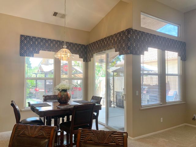 1523 E Monte Vista Court, Visalia, CA 93292