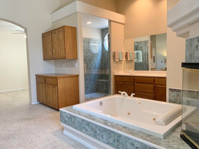 1523 E Monte Vista Court, Visalia, CA 93292