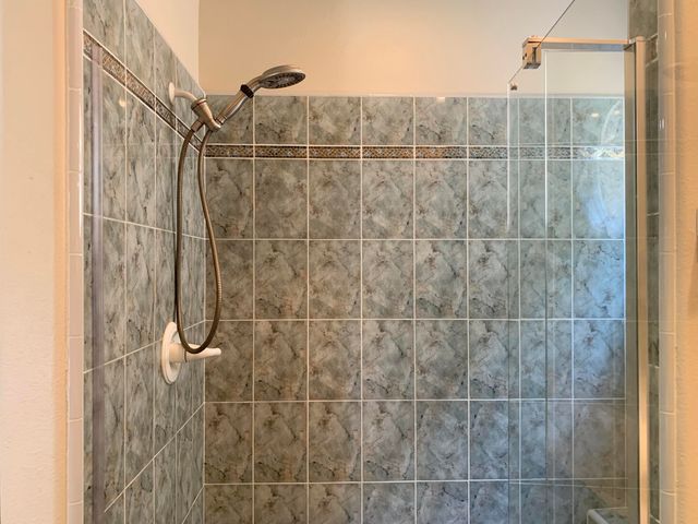 1523 E Monte Vista Court, Visalia, CA 93292