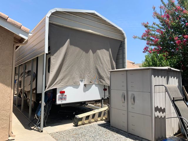 1523 E Monte Vista Court, Visalia, CA 93292