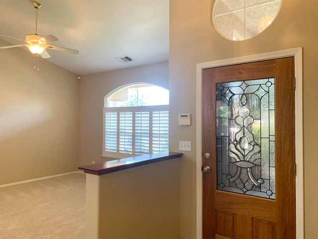 1523 E Monte Vista Court, Visalia, CA 93292