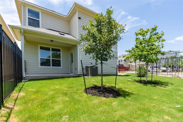 9601 Dawn Pearl DR 21, Austin, TX 78748