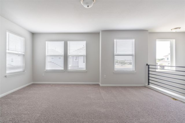 9601 Dawn Pearl DR 21, Austin, TX 78748