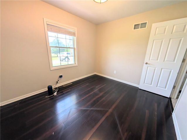 470 SW 850 Road, Chilhowee, MO 64733