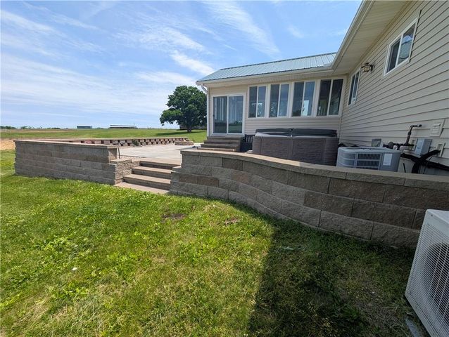 470 SW 850 Road, Chilhowee, MO 64733
