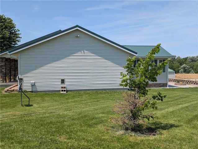 470 SW 850 Road, Chilhowee, MO 64733