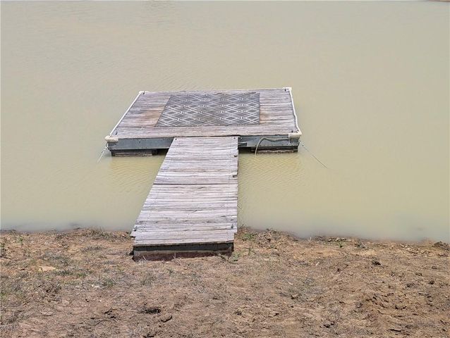 470 SW 850 Road, Chilhowee, MO 64733
