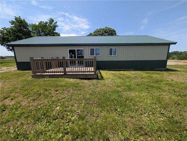 470 SW 850 Road, Chilhowee, MO 64733