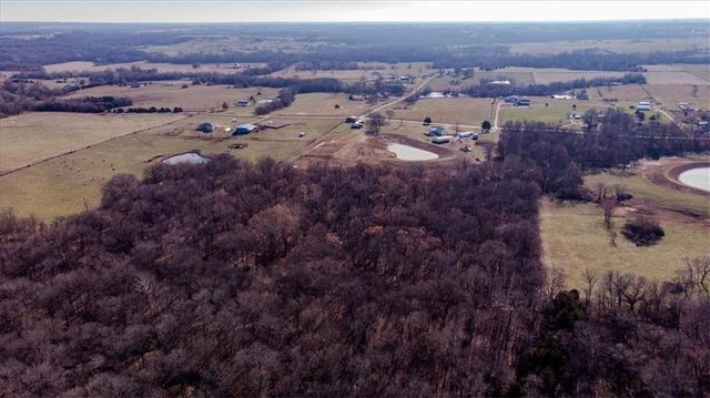 470 SW 850 Road, Chilhowee, MO 64733
