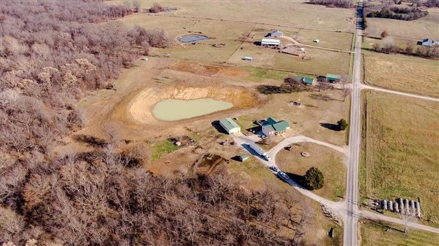 470 SW 850 Road, Chilhowee, MO 64733