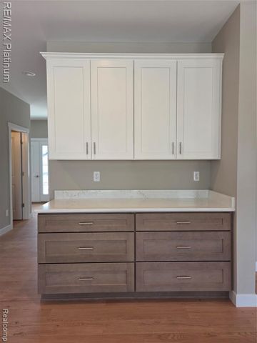6227 Brook Stone Lane, Linden, MI 48451