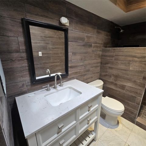 2693 Marilee Lane, Houston, TX 77057