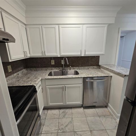 2693 Marilee Lane, Houston, TX 77057
