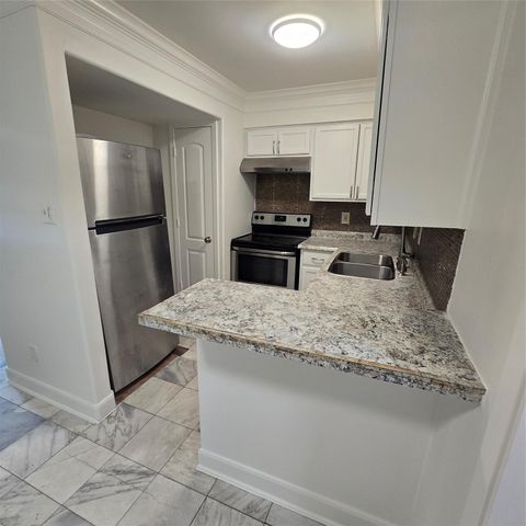 2693 Marilee Lane, Houston, TX 77057
