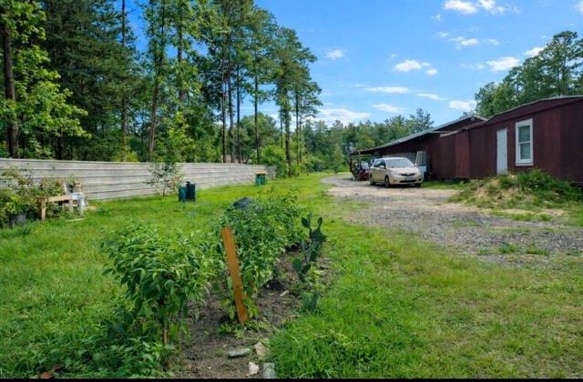 1590 County Rd 5003, Cleveland, TX 77327