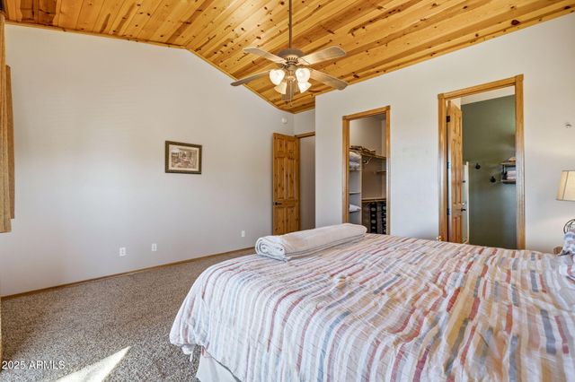 2276 THUNDERBIRD Way, Overgaard, AZ 85933