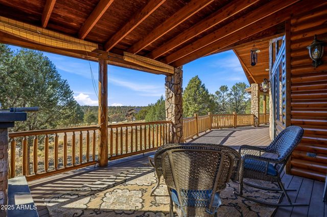 2276 THUNDERBIRD Way, Overgaard, AZ 85933