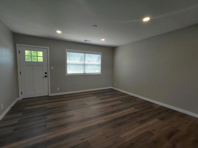 3217 North Drive, Highland, IN 46322