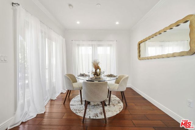 918 S Wooster Street 1, Los Angeles, CA 90035