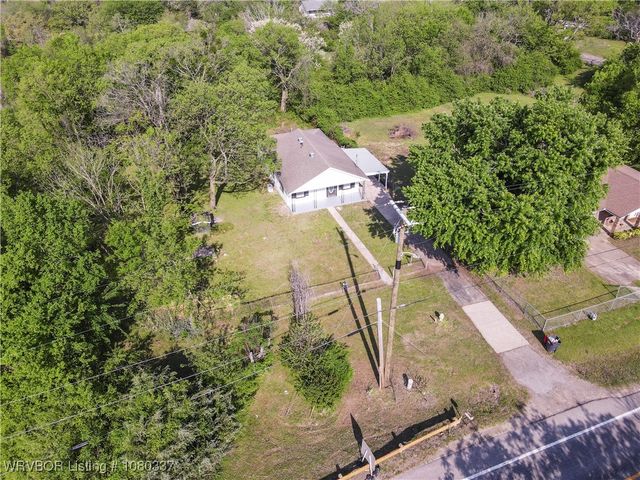 5022 Dora Road, Van Buren, AR 72956