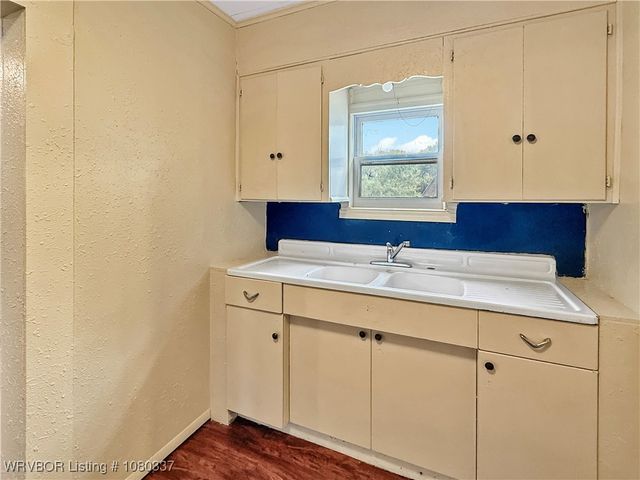5022 Dora Road, Van Buren, AR 72956