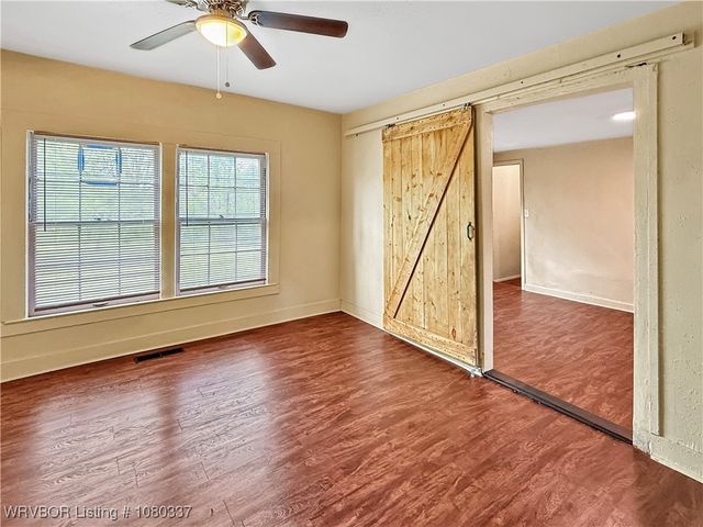 5022 Dora Road, Van Buren, AR 72956