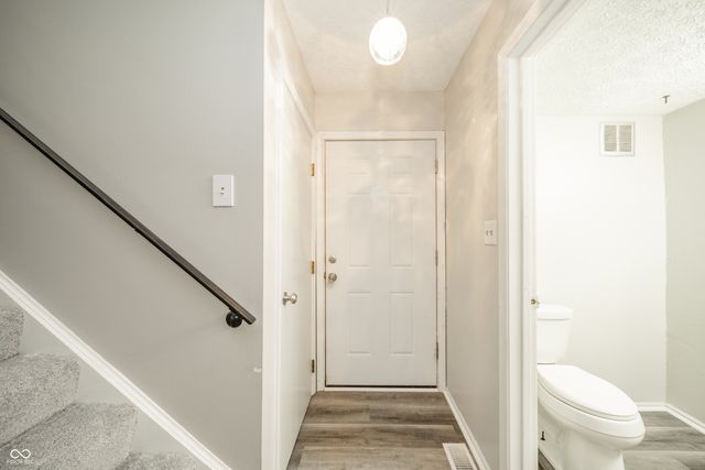 1601 Marborough Lane, Indianapolis, IN 46260