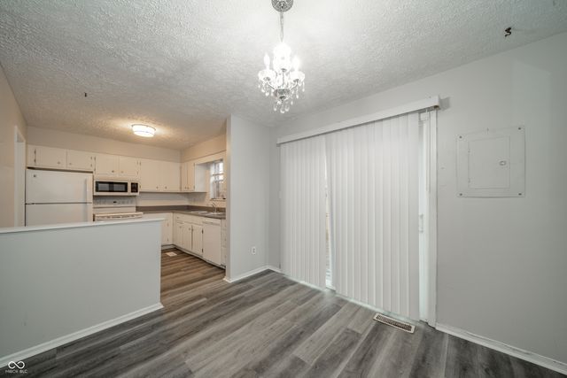 1601 Marborough Lane, Indianapolis, IN 46260