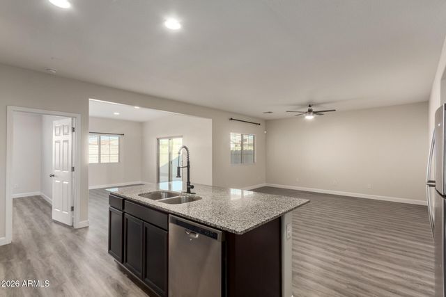 11204 W MOBILE Lane, Tolleson, AZ 85353