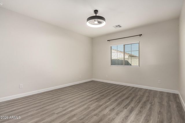 11204 W MOBILE Lane, Tolleson, AZ 85353