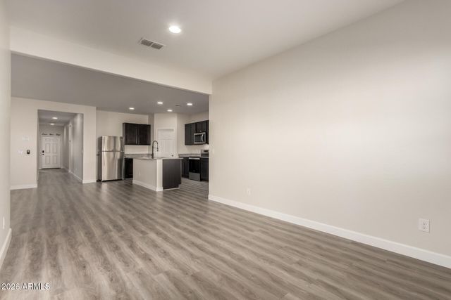 11204 W MOBILE Lane, Tolleson, AZ 85353