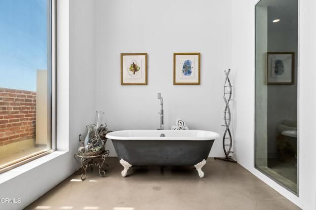 1850 Industrial Street 708, Los Angeles, CA 90021