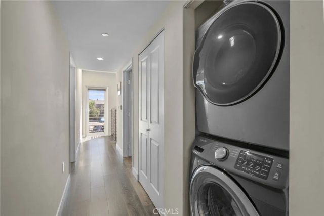 9237 Wakefield Avenue 11, Panorama City, CA 91402