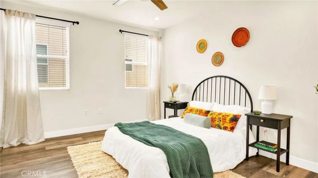 9237 Wakefield Avenue 11, Panorama City, CA 91402
