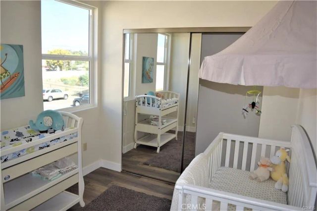 9237 Wakefield Avenue 11, Panorama City, CA 91402
