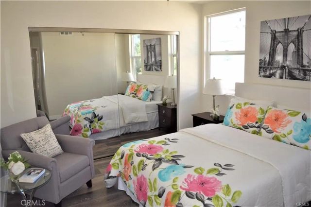 9237 Wakefield Avenue 11, Panorama City, CA 91402