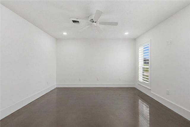 1589 County Road 252, Anderson, TX 77830