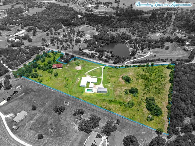 1589 County Road 252, Anderson, TX 77830