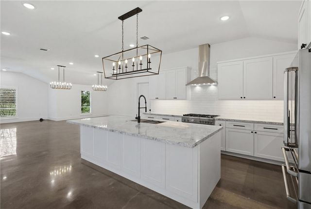 1589 County Road 252, Anderson, TX 77830
