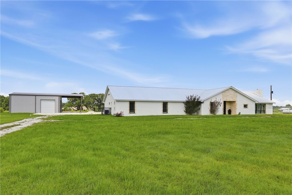 1589 County Road 252, Anderson, TX 77830 — photo 2