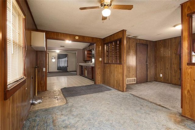 304 Ivy Street, Garden City, MO 64747