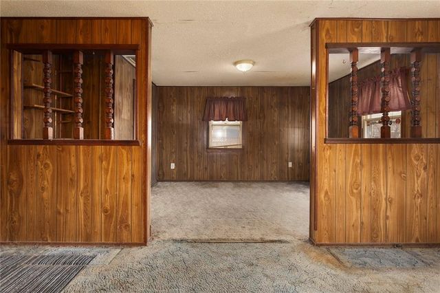 304 Ivy Street, Garden City, MO 64747